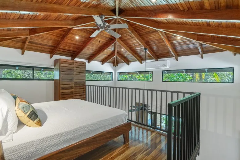 Comfortable bungalow amenities at Makanas Beach Bungalows